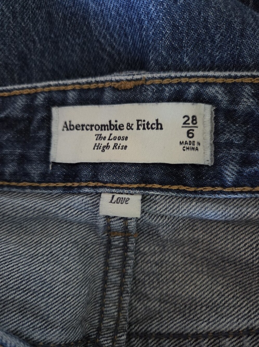 SALE! 💥abercrombie & fitch curve love "the loose" high rise medium wash jeans 6 - Picture 6 of 7